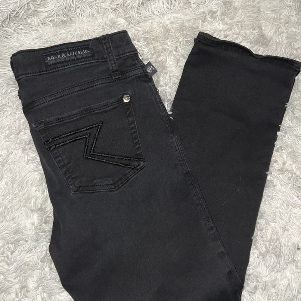 Rock & Republic Kendall Black Wash Jeans Mid Rise Capri Jeans Size 10